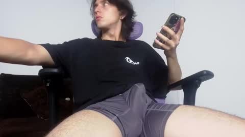 Snapshot of alex_connorr chatting on May 7, 2026, 2:28 am alex_connorr online show from May 7, 2026, 2:28 am