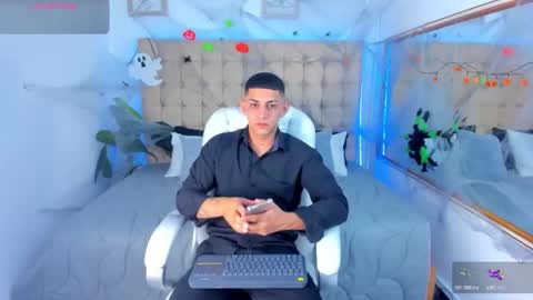 alex online show from October 25, 2025, 11:29 am