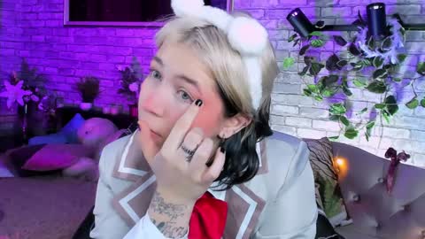 alex_howell online show from January 7, 2025, 8:42 pm