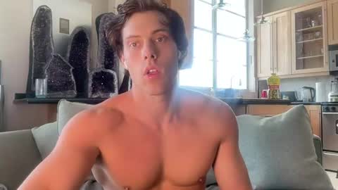 Alex Stone online show from July 12, 2026, 5:48 pm
