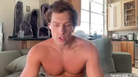 Alex Stone online show from July 31, 2026, 7:46 pm