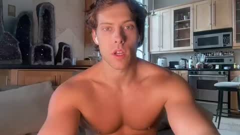 Alex Stone online show from August 3, 2026, 6:55 pm