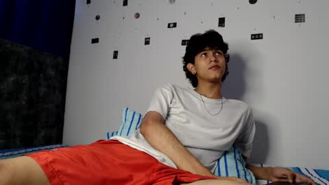 alex_mark_ online show from May 12, 2026, 4:59 pm