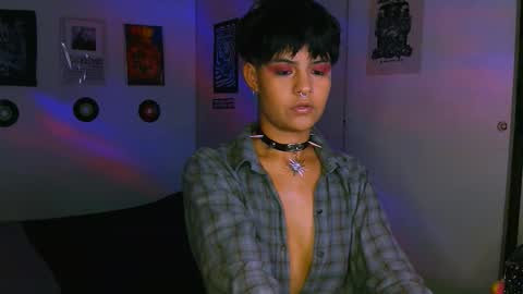 Alex online show from November 22, 2025, 11:15 pm