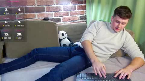 Alex online show from October 27, 2025, 6:56 pm