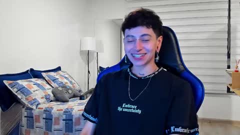 Residente0xxx online show from February 27, 2025, 5:45 am