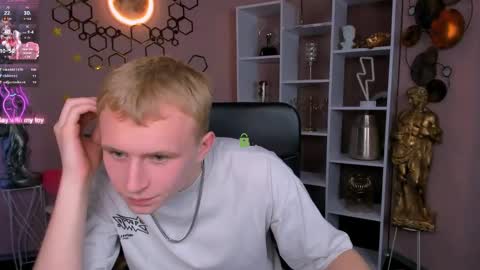 Alex online show from May 5, 2026, 6:05 pm