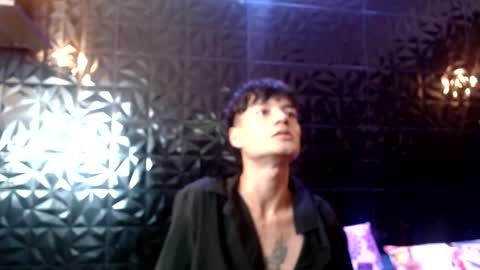 alex_russo__ online show from October 5, 2025, 4:00 am
