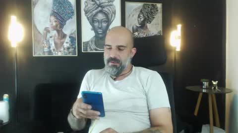 Alex Saints online show from May 4, 2026, 10:17 pm