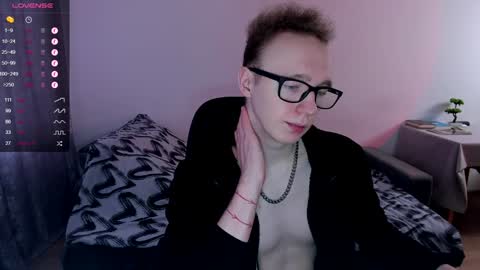 alex_silent online show from February 3, 2025, 11:09 am