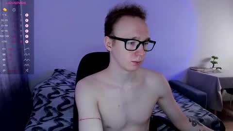 alex_silent online show from March 1, 2025, 10:02 am