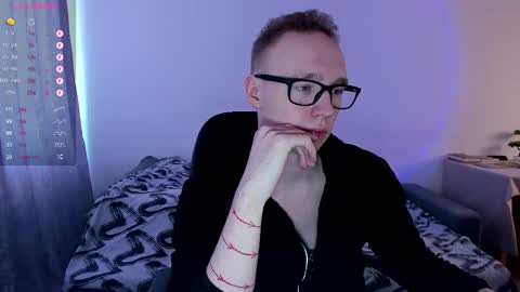 alex_silent online show from March 7, 2025, 10:02 am