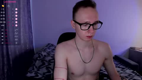 alex_silent online show from March 11, 2025, 1:12 pm