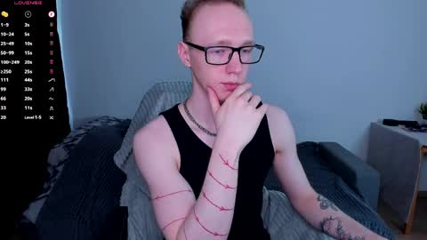 alex_silent online show from May 9, 2026, 11:26 am