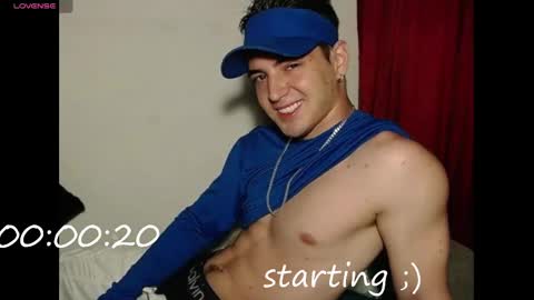 Snapshot of alex_smith0 chatting on March 7, 2025, 1:31 am online show from March 7, 2025, 1:31 am