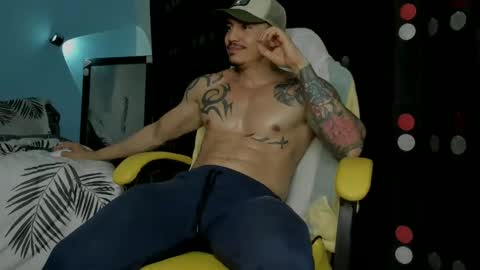 alex_sthorm online show from September 19, 2025, 1:51 am