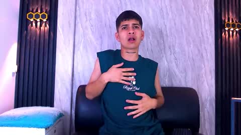 Alex Vanz online show from December 17, 2025, 11:05 am