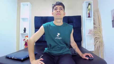 Alex Vanz online show from December 19, 2025, 11:06 am