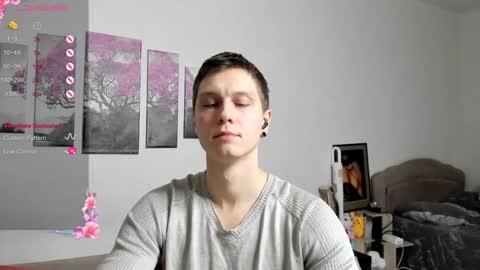 Alex WandHot online show from December 24, 2024, 10:33 am