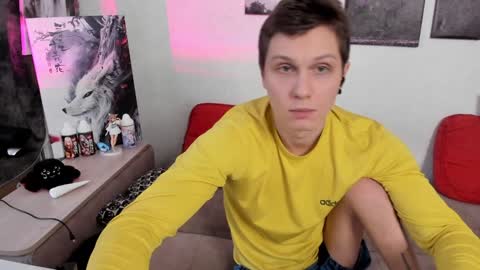 Alex WandHot online show from January 8, 2025, 9:21 am