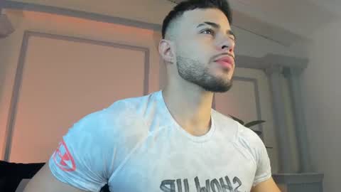 alex_wolf05 online show from June 12, 2026, 3:11 pm
