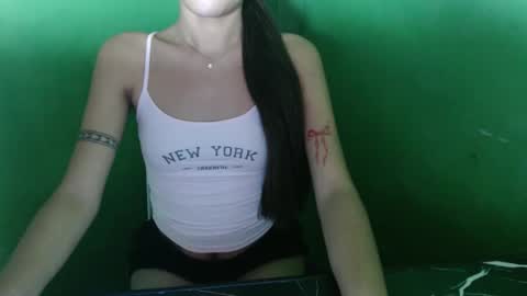 Snapshot of alexa04052007 chatting on October 15, 2025, 4:07 pm alexa04052007 online show from October 15, 2025, 4:07 pm