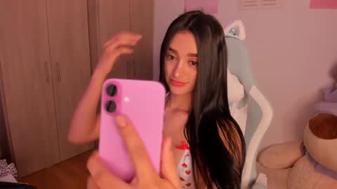 Snapshot of alexa_6908 chatting on January 3, 2025, 8:54 pm alexa online show from January 3, 2025, 8:54 pm