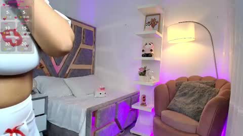 Snapshot of alexa_candy_18 chatting on February 14, 2026, 12:51 am Alexa online show from February 14, 2026, 12:51 am