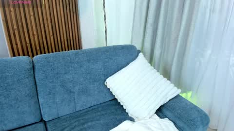 alexa_foxx27 online show from May 8, 2026, 8:03 pm