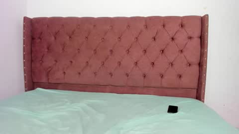 ALEXA online show from November 19, 2025, 2:44 am