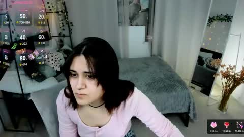 alexa_lexi online show from May 12, 2026, 11:07 am