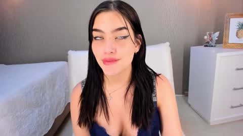 Alexa Thaylor online show from December 23, 2024, 8:03 pm