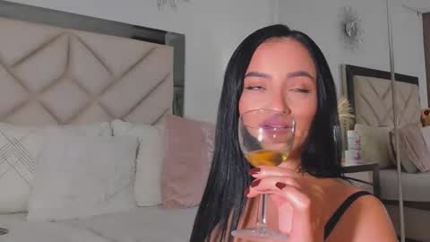 Snapshot of alexa_tobar chatting on December 29, 2024, 6:35 am alexa_tobar online show from December 29, 2024, 6:35 am