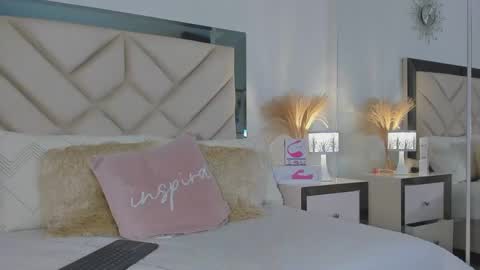 Snapshot of alexa_tobar chatting on January 24, 2025, 3:54 am alexa_tobar online show from January 24, 2025, 3:54 am