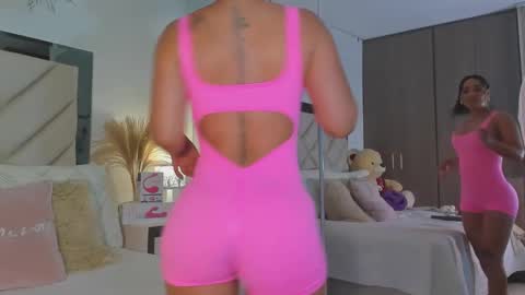 Snapshot of alexa_tobar chatting on February 24, 2025, 12:20 am alexa_tobar online show from February 24, 2025, 12:20 am