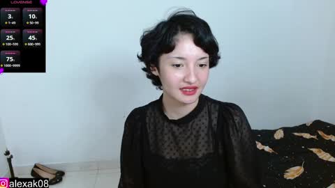 Alexandra 3 online show from December 19, 2024, 1:51 pm