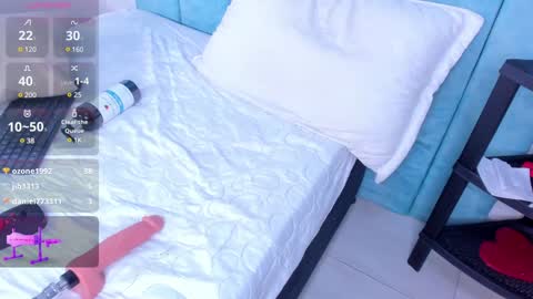 Snapshot of alexaa_small chatting on January 20, 2025, 3:39 pm alexaa_small online show from January 20, 2025, 3:39 pm