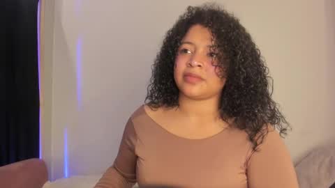 Snapshot of alexaa_swan chatting on February 20, 2026, 9:15 pm alexaa_swan online show from February 20, 2026, 9:15 pm