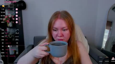 alexaabee online show from June 3, 2026, 8:06 am