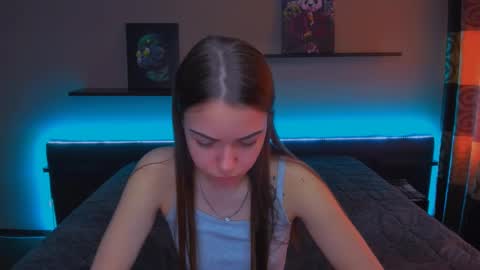 angel online show from March 3, 2025, 3:08 am