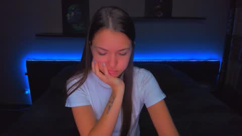 angel online show from November 4, 2025, 12:21 am