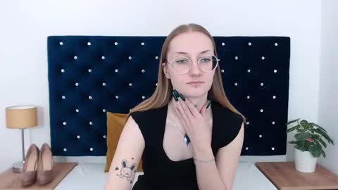 Alexa with big heart 3 online show from January 16, 2025, 3:13 pm