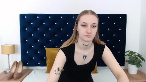 Alexa with big heart 3 online show from February 5, 2025, 12:38 pm