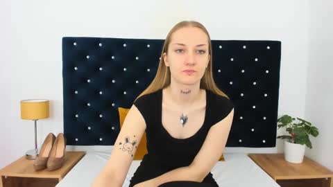 Alexa with big heart 3 online show from February 28, 2025, 11:36 am