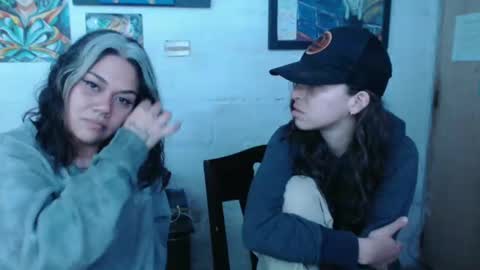 Snapshot of alexablu3 chatting on February 9, 2025, 5:19 am Alexa Blu3 online show from February 9, 2025, 5:19 am