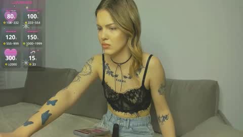 alexafiligrannova online show from February 21, 2026, 6:53 pm