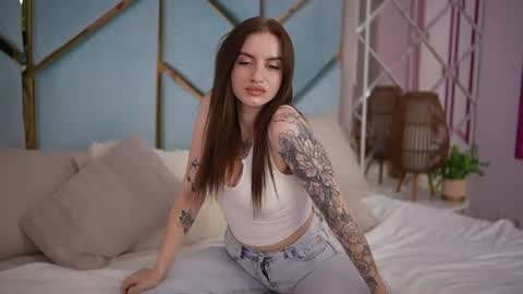 alexafleur online show from June 25, 2026, 6:29 am