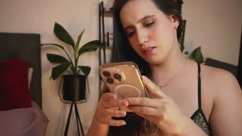 alexajhonsonof online show from February 7, 2025, 3:23 am