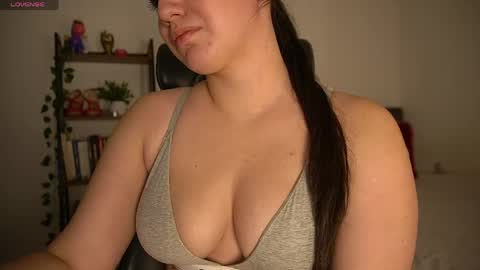 alexajhonsonof online show from April 29, 2026, 2:04 am