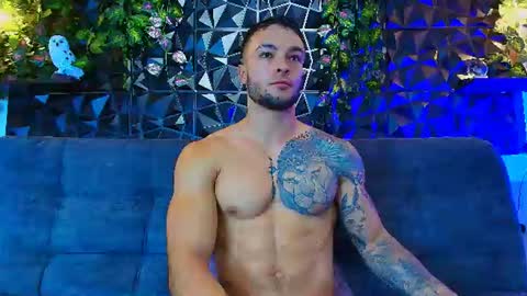 Alex Collin online show from August 5, 2026, 11:46 am